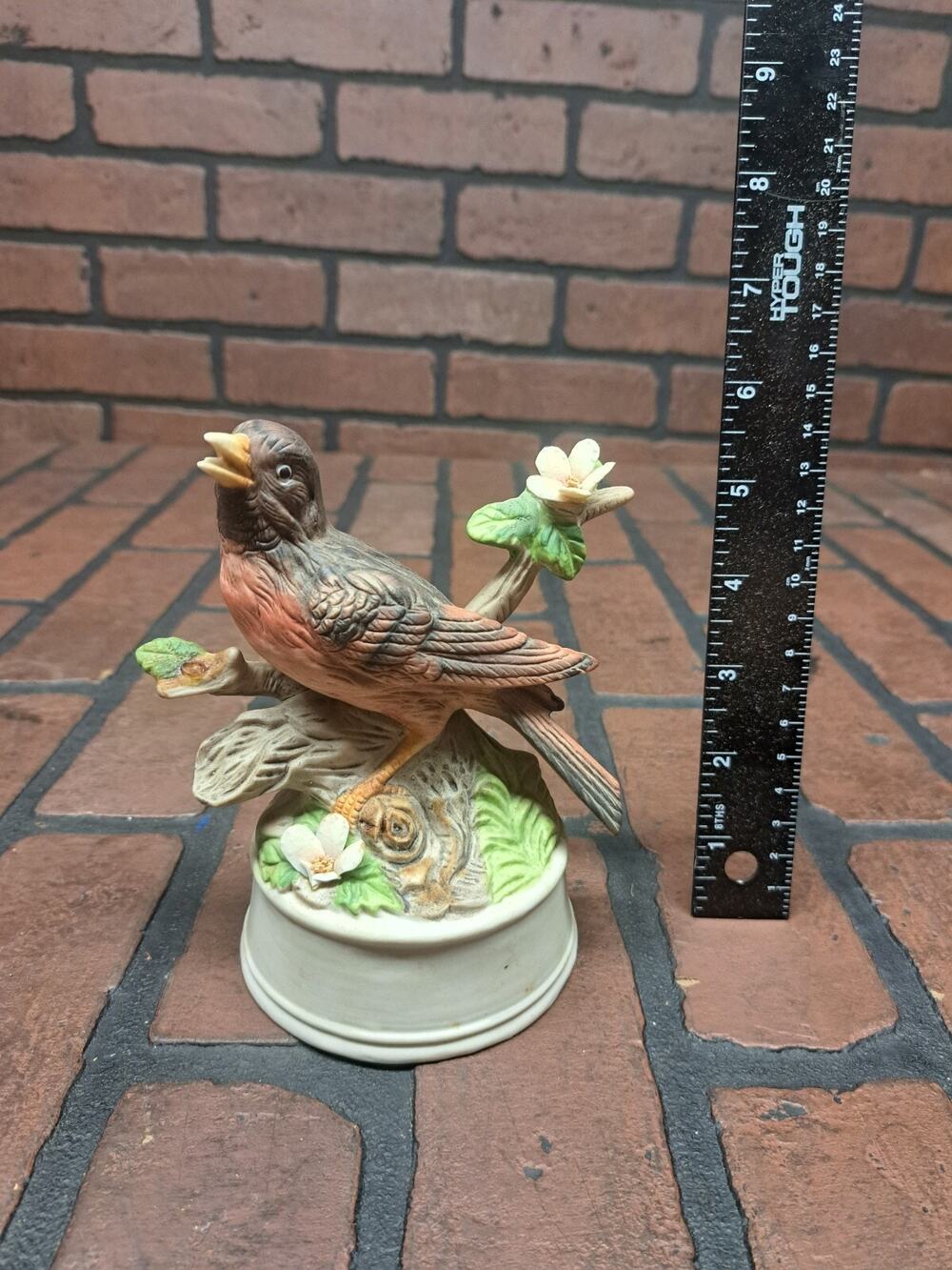 Vintage Porcelain Robin And Flowers Bird Music Box Sears Roebuck